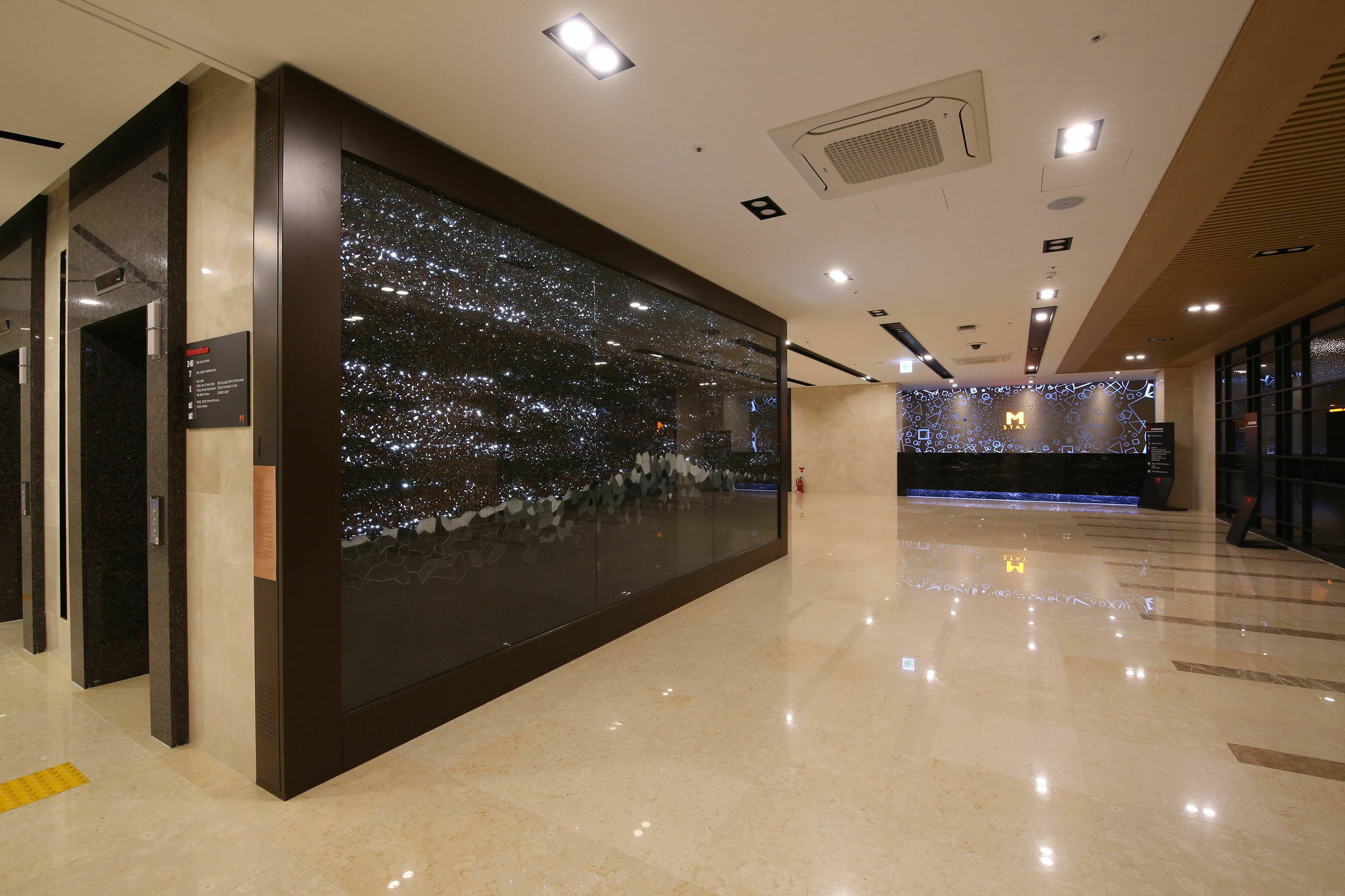 Mstay Hotel Seogwipo-stad Buitenkant foto